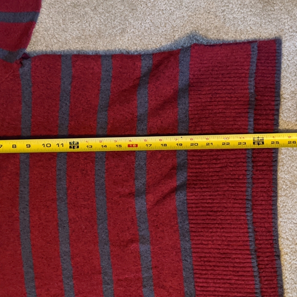 Cozy Striped Sweater - Picture 3 of 8